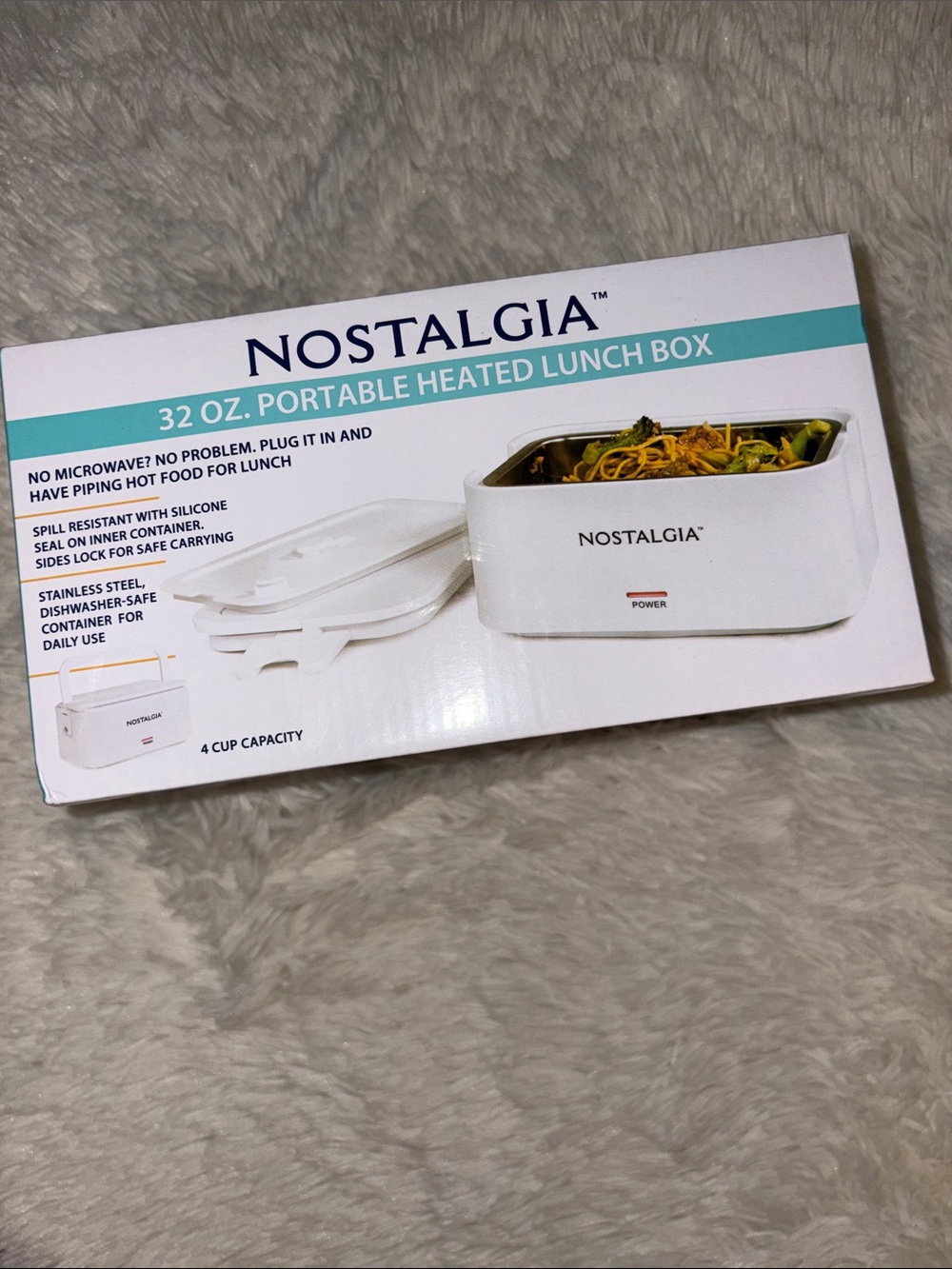 Nostalgia White Portable Heated Lunch Box